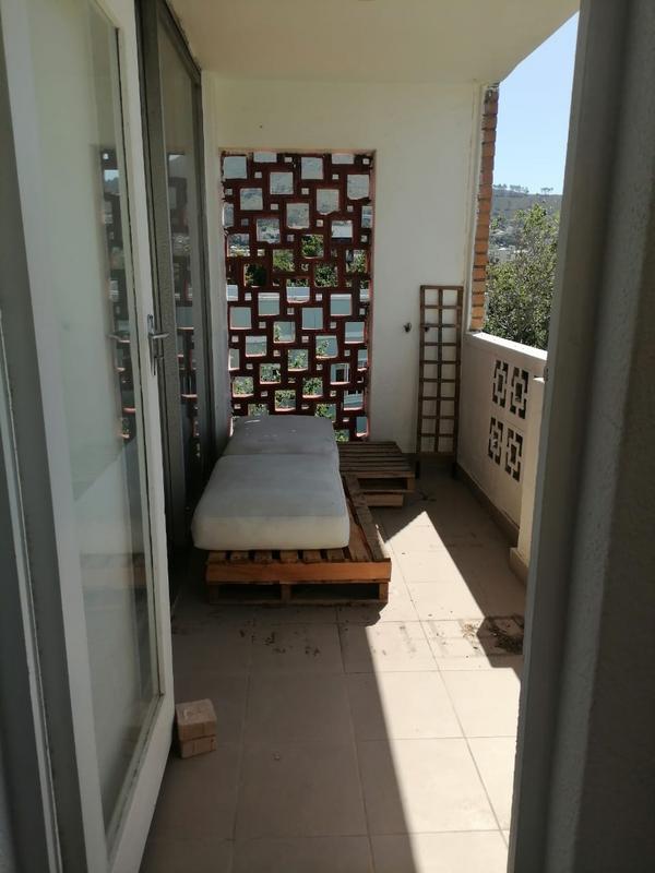 To Let 2 Bedroom Property for Rent in Gardens Western Cape